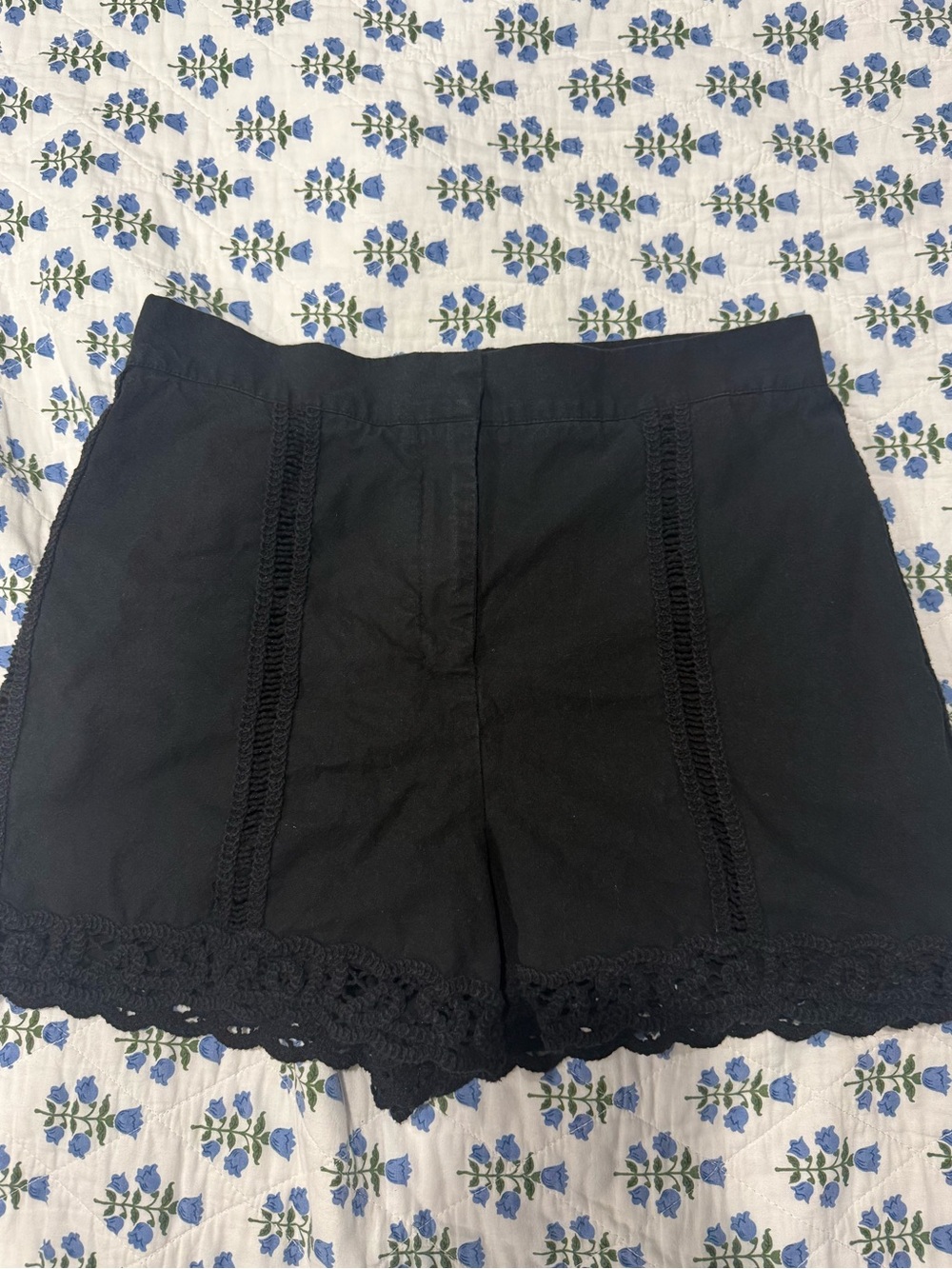 Zara Black Crochet Trim Women's High-Waisted Shorts